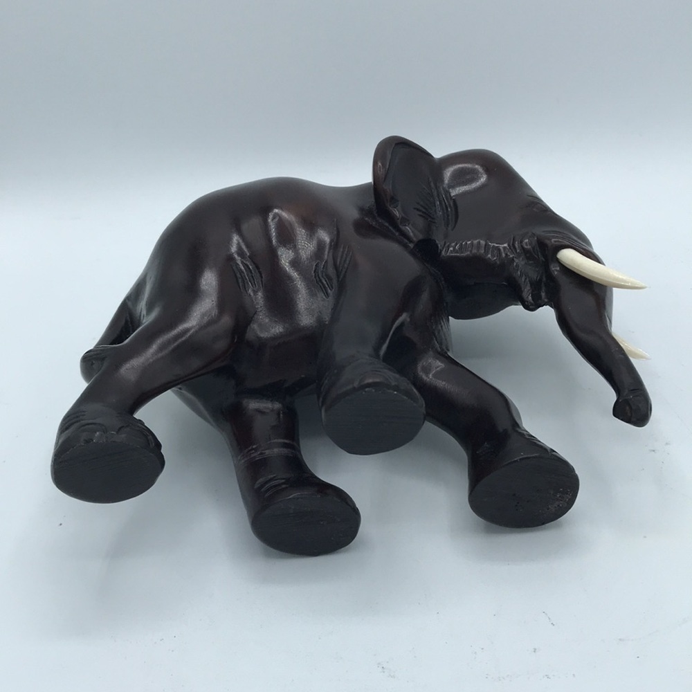 Elephant figurine - Picture 6 of 6